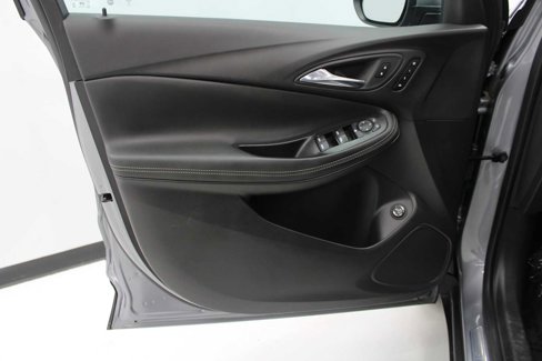 Used 2023 Buick Encore GX Essence w/ Experience Buick Package image 12