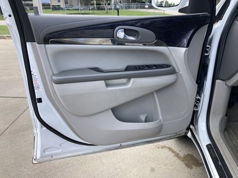 Used 2017 Buick Enclave Convenience image 10