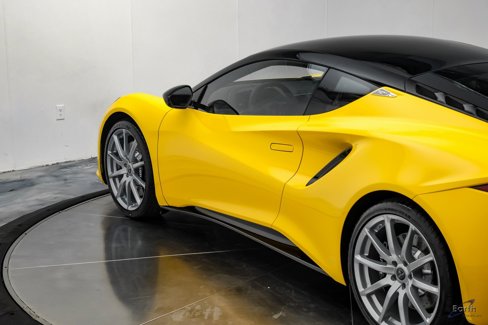 New 2025 Lotus Emira image 12