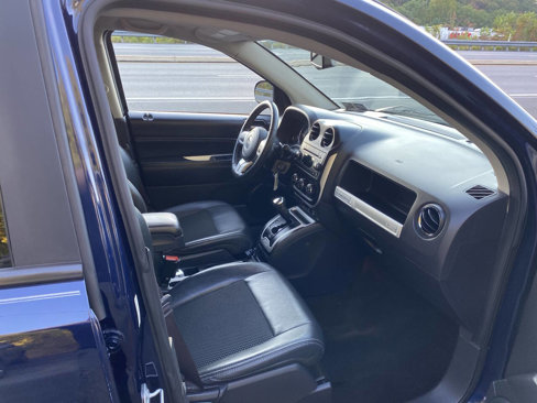 Used 2016 Jeep Compass Latitude w/ All Weather Capability Group image 12