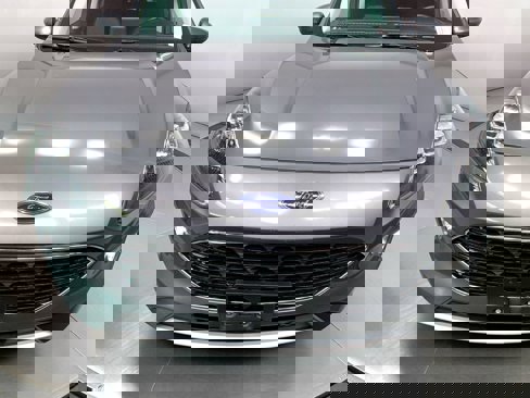 Used 2022 Ford Escape Titanium w/ Class II Trailer Tow Package image 10