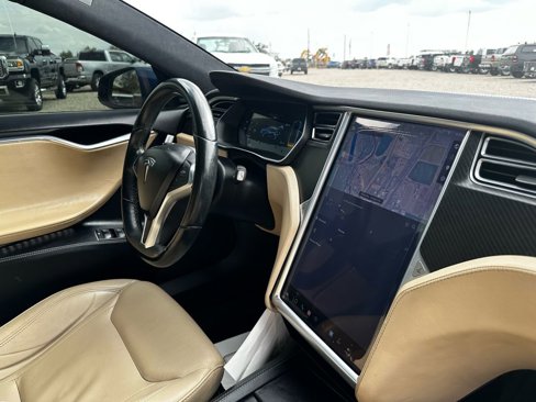 Used 2016 Tesla Model S P90D image 17