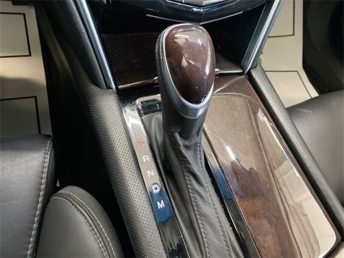 Used 2014 Cadillac XTS Luxury image 15