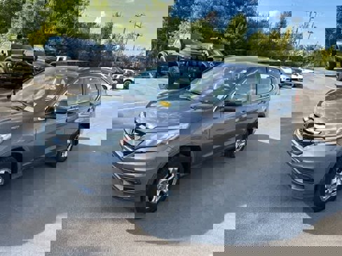 Used 2016 Honda CR-V LX image 10