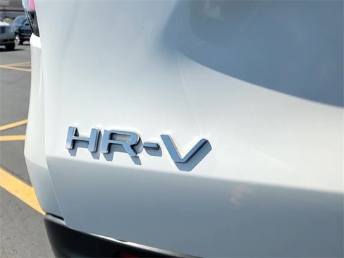 Used 2023 Honda HR-V Sport image 7