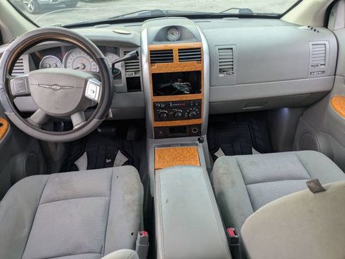 Used 2008 Chrysler Aspen Limited image 25
