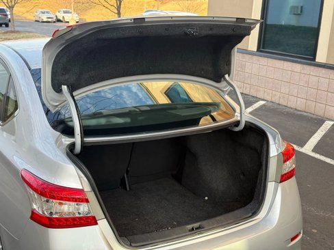 Used 2013 Nissan Sentra SR image 24