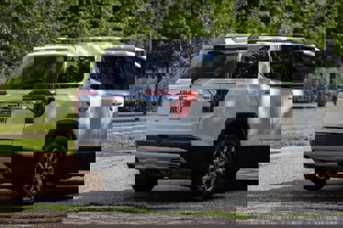 Used 2020 GMC Acadia SLT image 5
