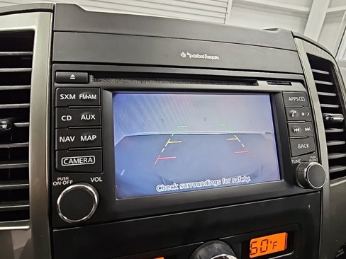 Used 2019 Nissan Frontier SL image 17