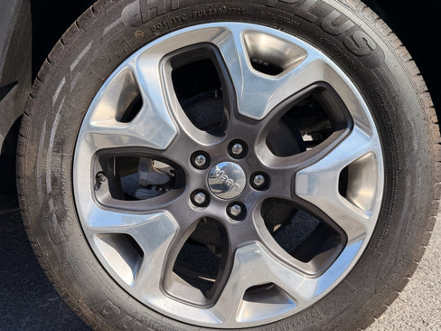 Used 2020 Jeep Compass Limited image 8