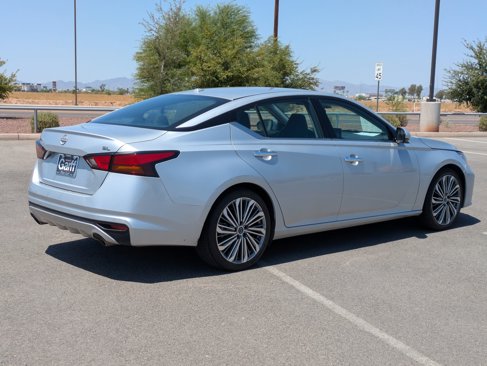 Used 2023 Nissan Altima 2.5 SL image 5