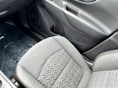 Used 2022 Chevrolet Equinox LT image 28
