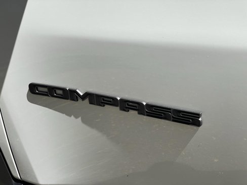 Used 2024 Jeep Compass Trailhawk image 29