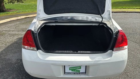 Used 2007 Chevrolet Impala LT image 15