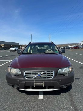 Used 2004 Volvo XC70 image 2