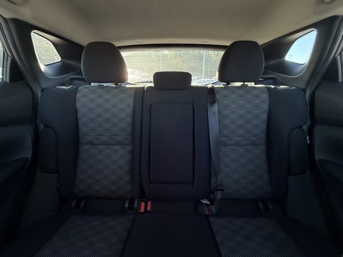 Used 2020 Nissan Rogue Sport SV image 27