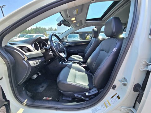Used 2013 Mitsubishi Lancer Ralliart image 17