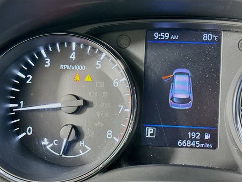 Used 2020 Nissan Rogue SL w/ Premium Package image 12