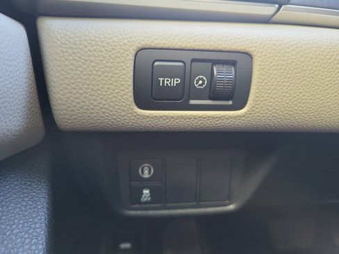 Used 2018 Honda Accord EX-L image 25