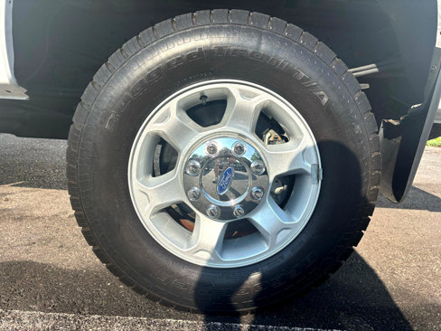 Used 2016 Ford F250 XL w/ XL Appearance Package image 14