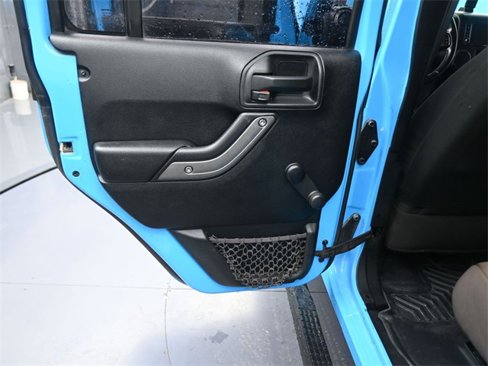 Used 2018 Jeep Wrangler Unlimited Sport w/ Connectivity Group image 15