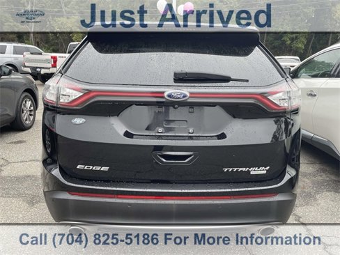 Used 2017 Ford Edge Titanium w/ Technology Package image 5