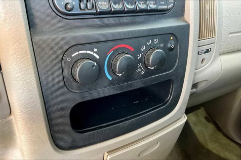 Used 2004 Dodge Ram 1500 Truck ST w/ ST Value Group image 29
