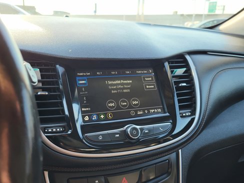 Used 2019 Chevrolet Trax LT w/ Driver Confidence Package image 26