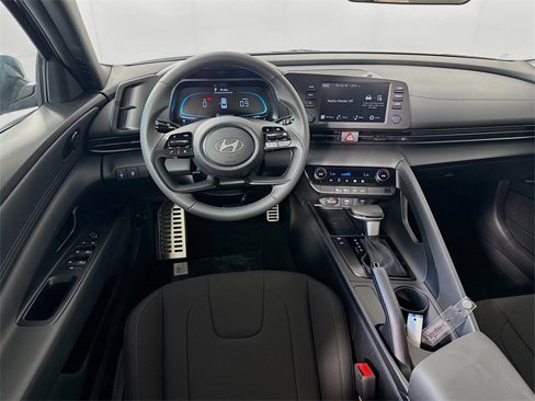 New 2025 Hyundai Elantra Sport image 12