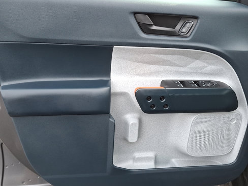 Used 2024 Ford Maverick XLT image 13