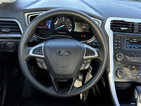 Used 2014 Ford Fusion SE image 20