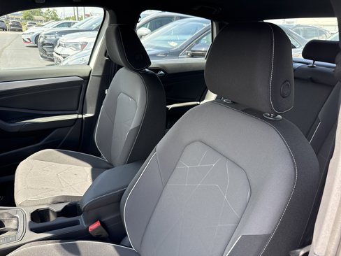 New 2025 Volkswagen Jetta Sport image 12