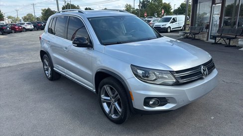 Used 2017 Volkswagen Tiguan Sport image 16