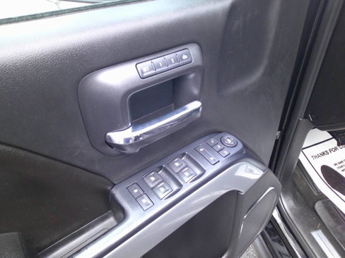 Used 2016 Chevrolet Silverado 2500 LTZ image 12
