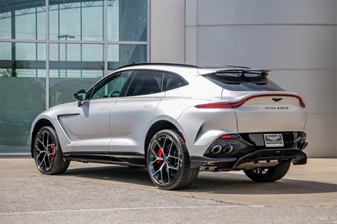 Used 2024 Aston Martin DBX 707 image 2