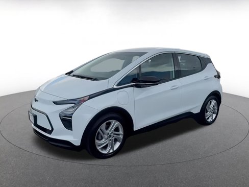 Used 2023 Chevrolet Bolt LT w/ Driver Confidence Package image 8