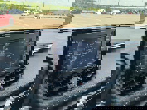 Certified 2019 Toyota RAV4 LE image 11
