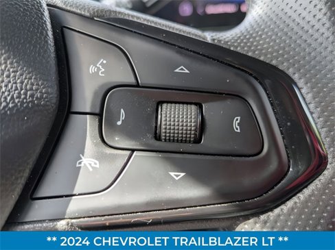 Used 2024 Chevrolet TrailBlazer LT image 16