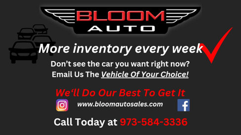 Used 2017 Ford Fusion SE w/ Equipment Group 201A image 44