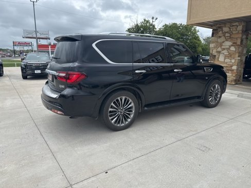 Used 2019 INFINITI QX80 Luxe w/ 22" Wheel Package image 4