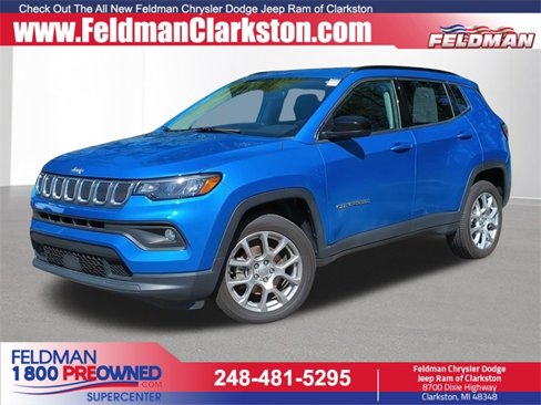 Used 2022 Jeep Compass Latitude image 1