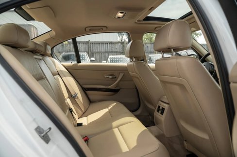 Used 2011 BMW 328i xDrive Sedan image 10