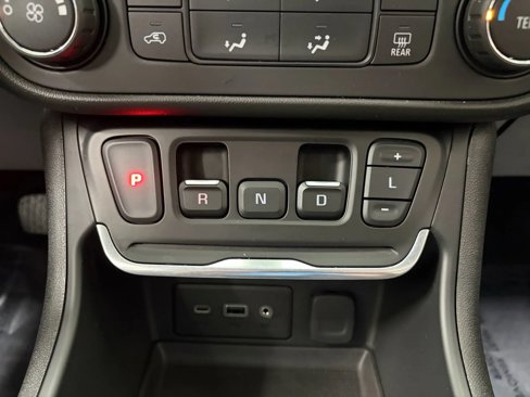 Used 2020 GMC Terrain SLE w/ LPO, Floor Liner Package image 41