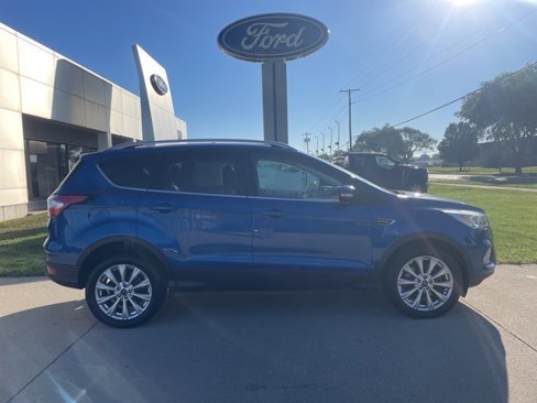 Used 2017 Ford Escape Titanium w/ Canadian Touring Package image 17
