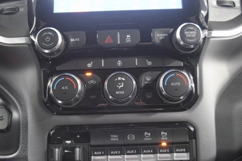Used 2022 RAM 2500 Big Horn w/ Level C Equiment Group image 31