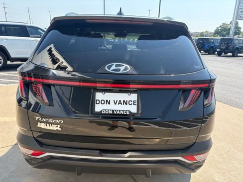 Used 2023 Hyundai Tucson SEL w/ Convenience Package image 5