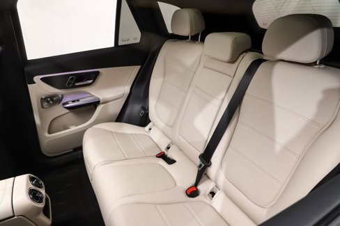 New 2025 Mercedes-Benz GLC 300 4MATIC image 11