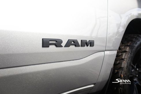 Used 2021 RAM 1500 Big Horn image 8