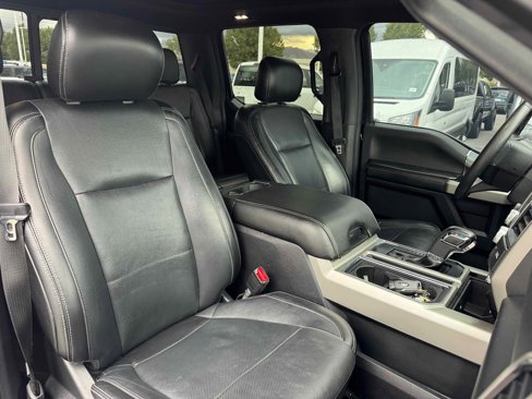 Certified 2017 Ford F150 Lariat w/ Equipment Group 502A Luxury image 30