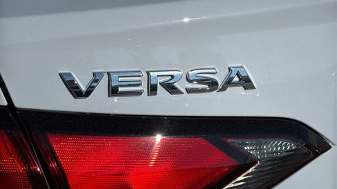 New 2025 Nissan Versa SV w/ Trunk Package image 28